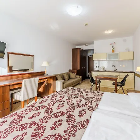 Arka Medical - Prywatny 517a W Czesci Apartamentowej Arka Medical Appartamento Kołobrzeg