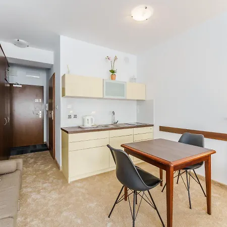 Arka Medical - Prywatny 517a W Czesci Apartamentowej Arka Medical