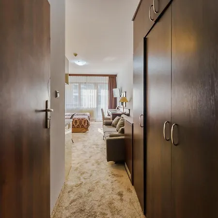 Arka Medical - Prywatny 517a W Czesci Apartamentowej Arka Medical Appartamento Kołobrzeg